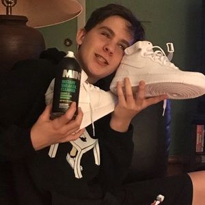 Meet your Posher, Josh